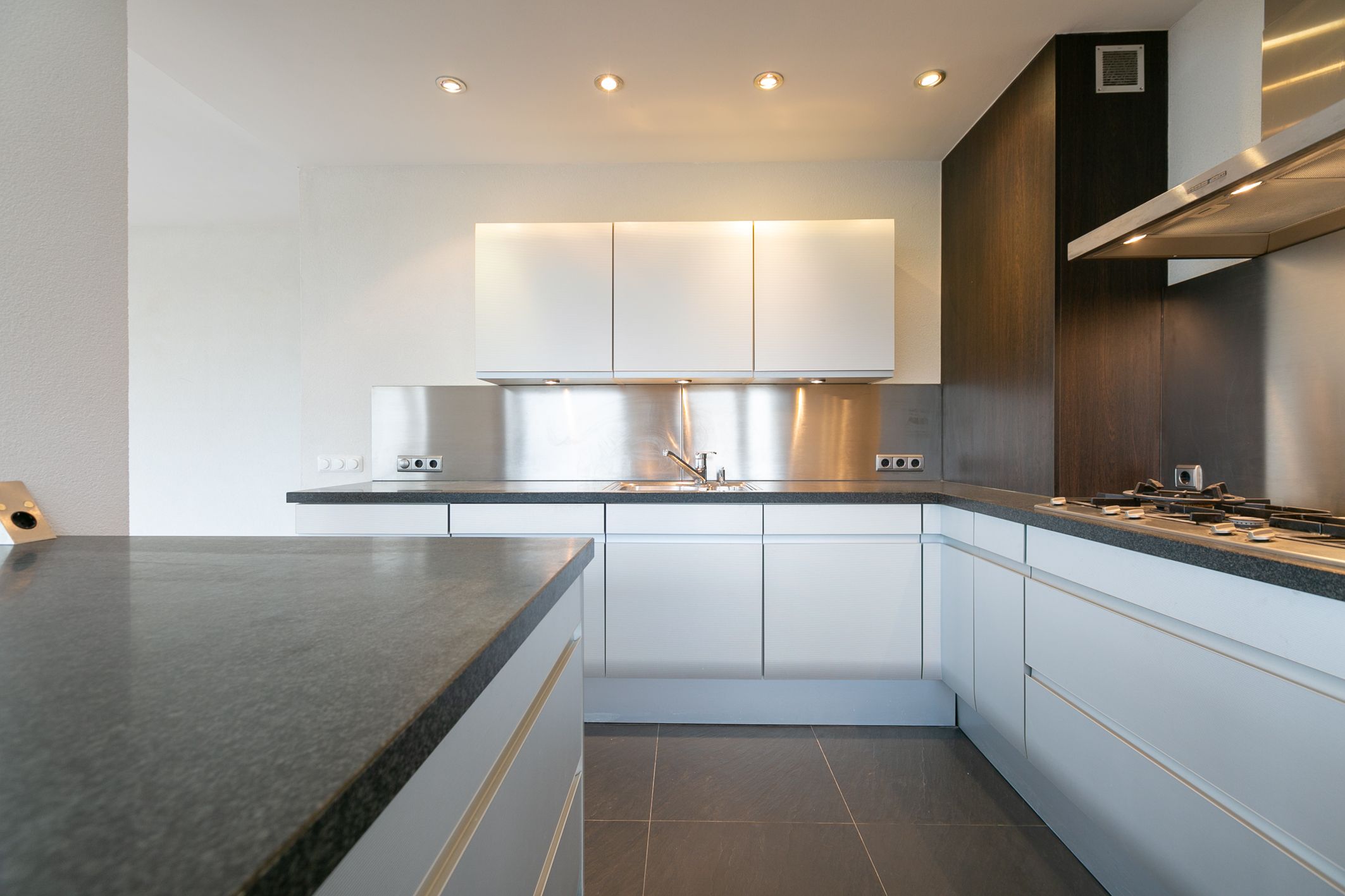 Photo 9 of Gerstkamp 90