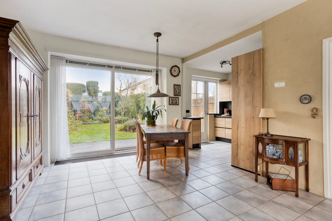 Foto 11 van Van den Vondellaan 50