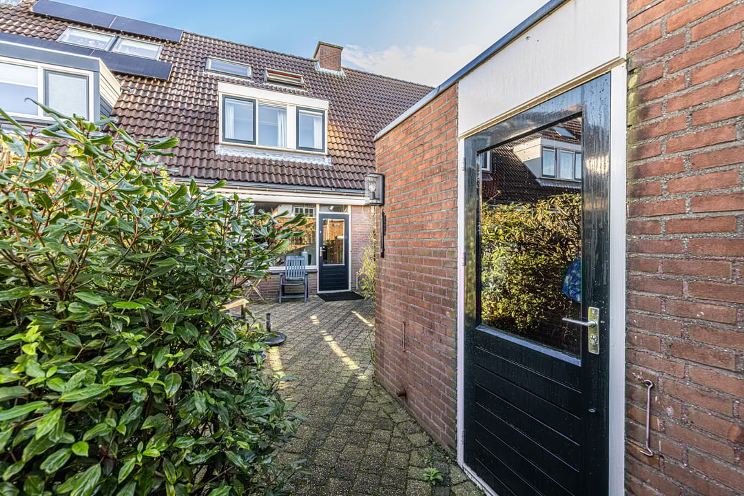 Foto 28 van Burgemeester de Katlaan 13