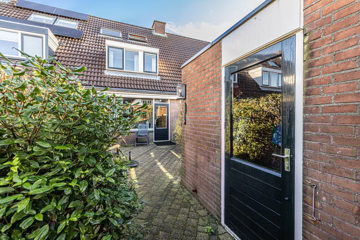 Foto 28 van Burgemeester de Katlaan 13