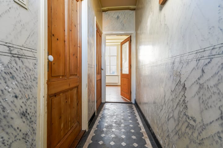 Photo 5 of Jan Aartestraat 64