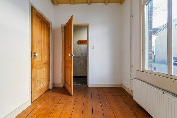 Photo 8 of Jan Aartestraat 64