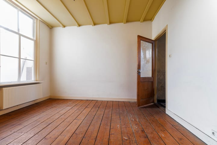 Photo 14 of Jan Aartestraat 64