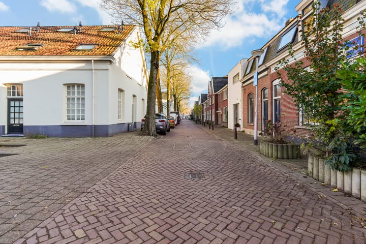 Photo 32 of Jan Aartestraat 64