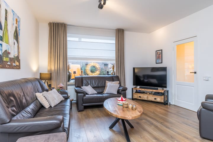 Foto 4 van Burg.Franssenstraat 22