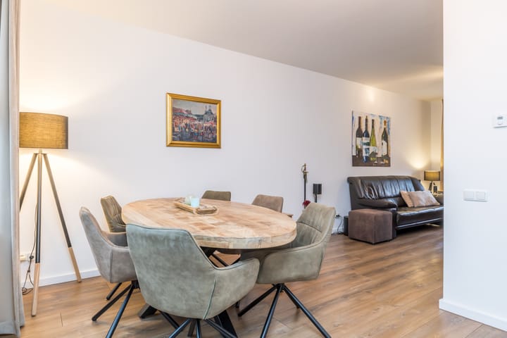 Foto 12 van Burg.Franssenstraat 22