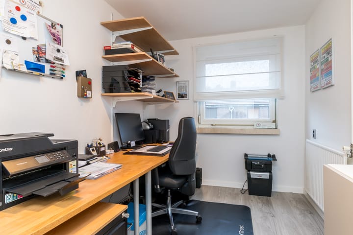 Foto 25 van Burg.Franssenstraat 22