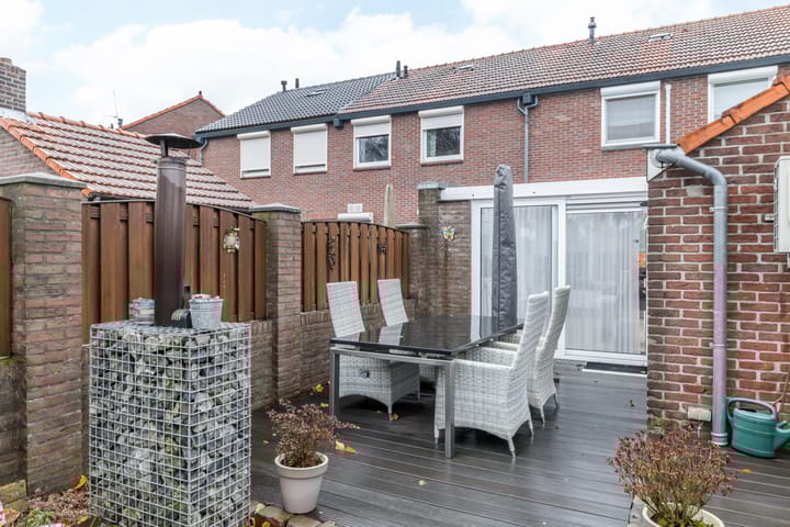 Foto 33 van Burg.Franssenstraat 22