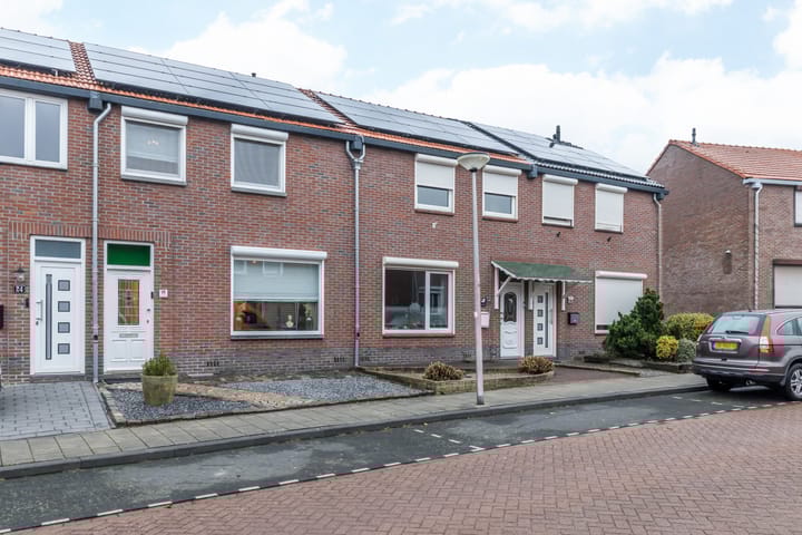 Foto 34 van Burg.Franssenstraat 22