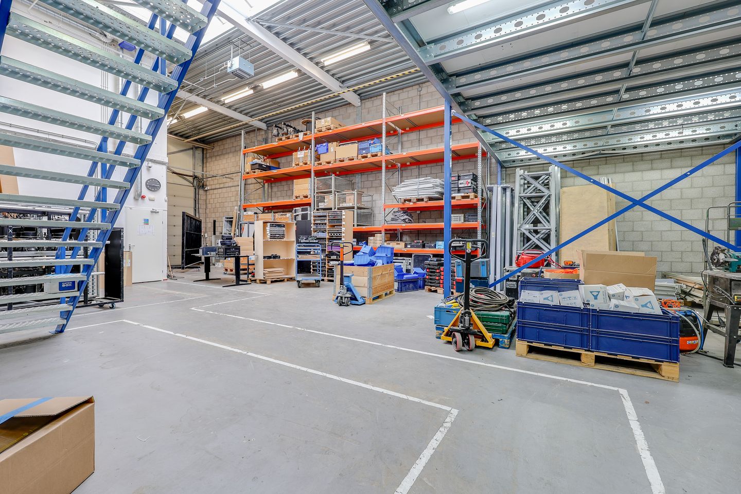 View photo 5 of Antennestraat 66