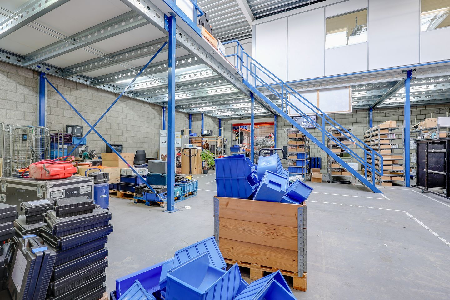 View photo 4 of Antennestraat 66