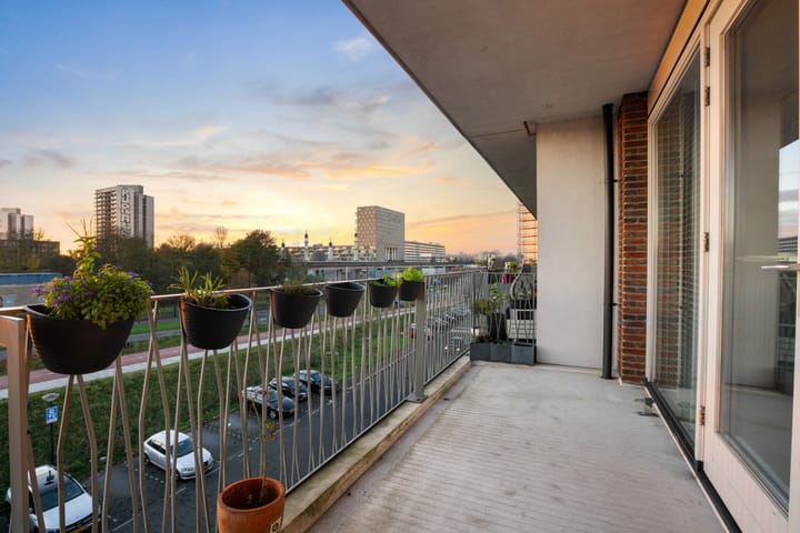 Foto 16 van Klaroenstraat 48