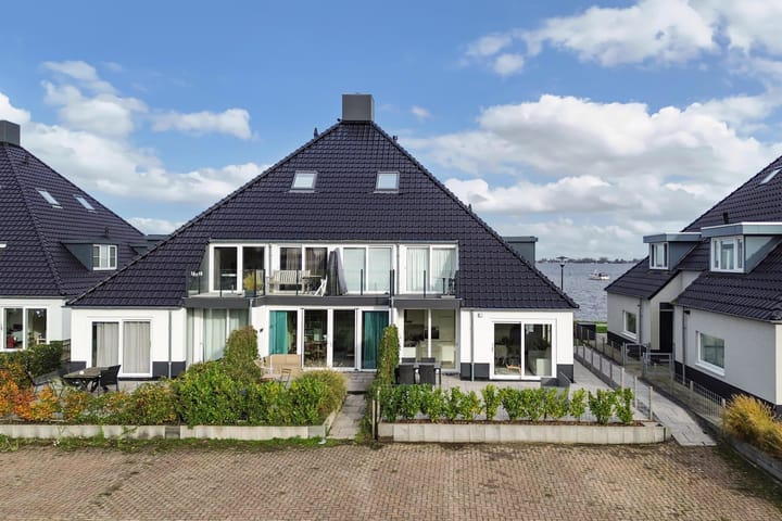 Foto 38 van Paviljoenwei 14-16