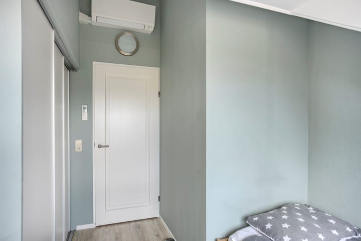 Photo 34 of Werfstraat 29