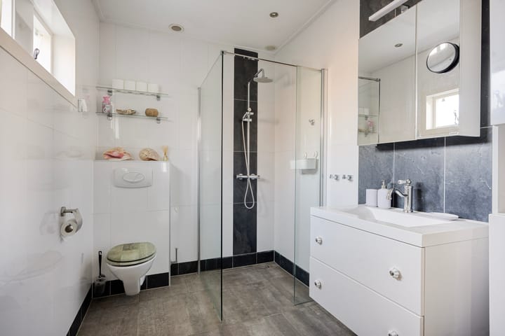 Photo 15 of Heemskerkerweg 177