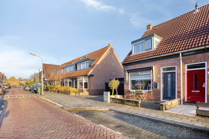 Photo 32 of Heemskerkerweg 177