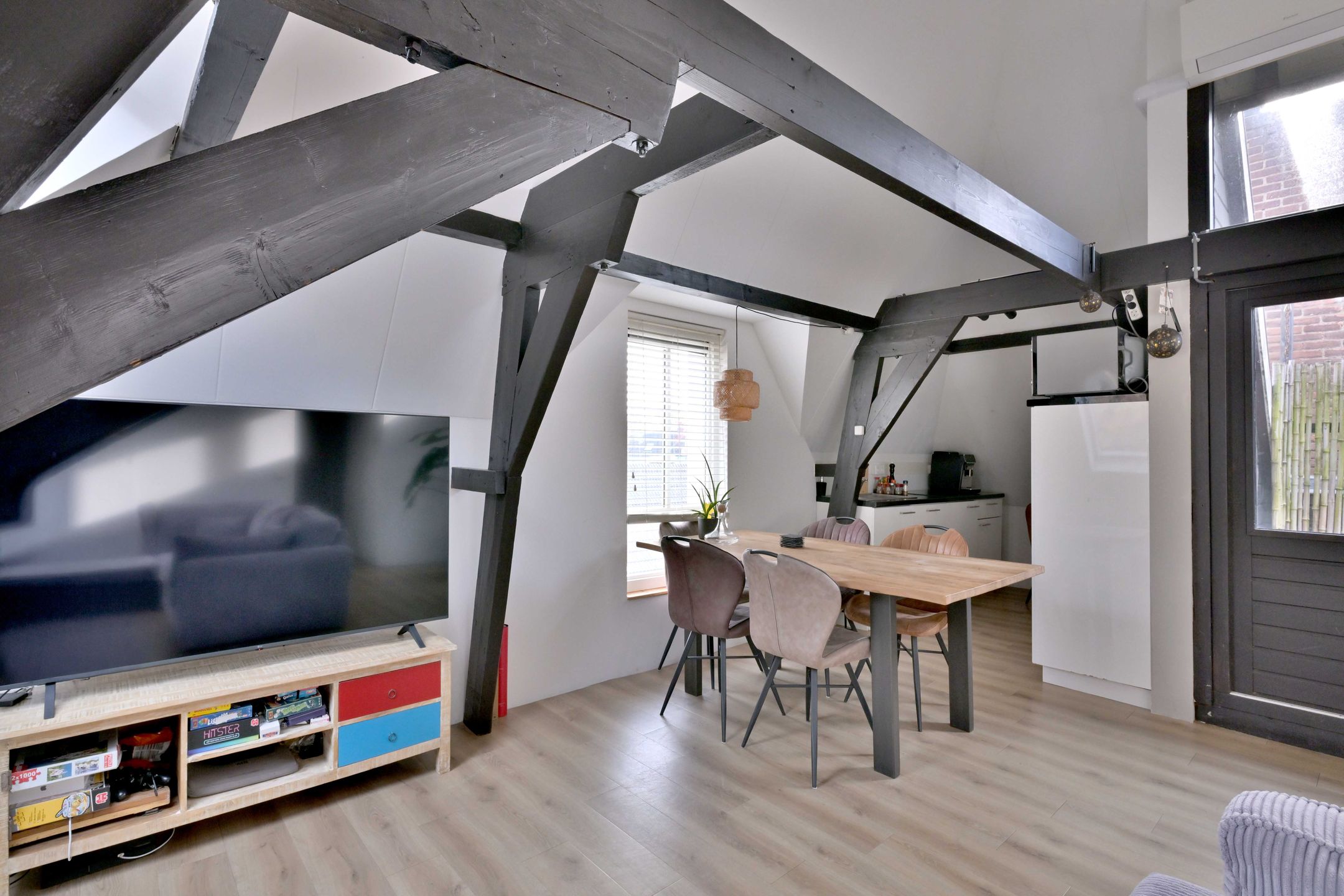 Foto 6 van Singelstraat 25-C