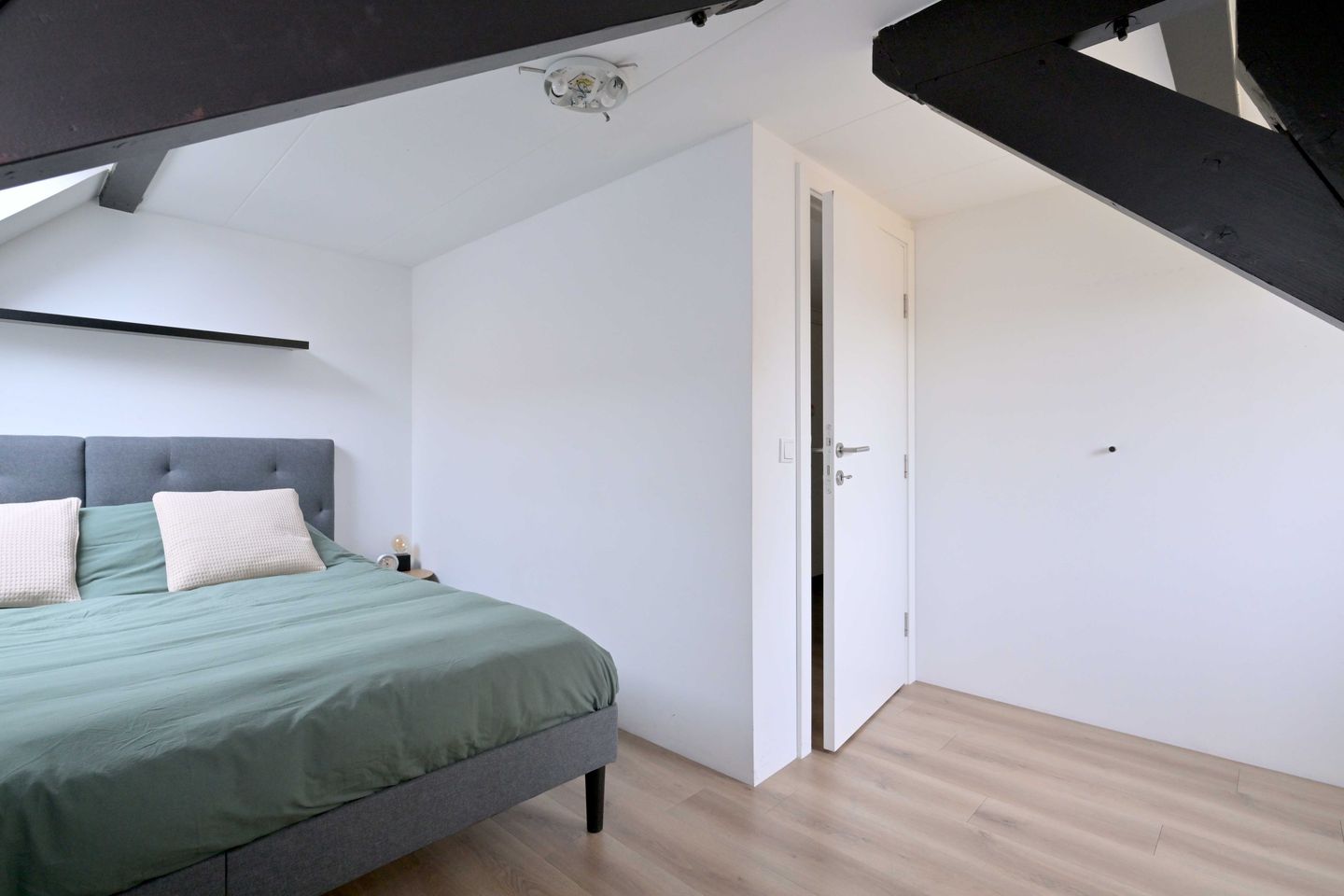 Foto 20 van Singelstraat 25-C