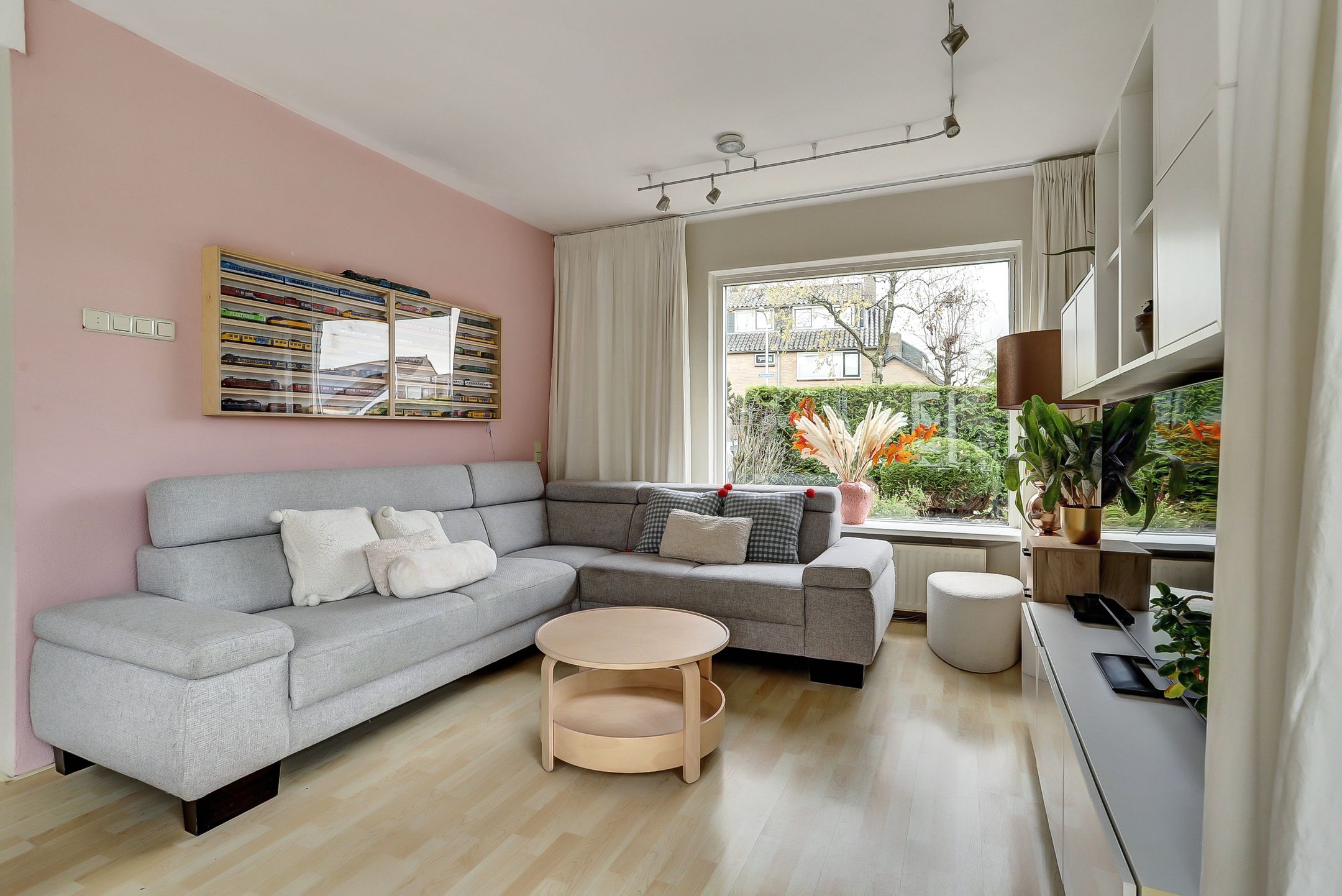 Photo 3 of Kuyperlaan 45