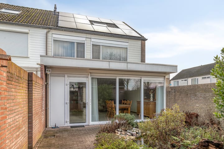 Photo 2 of Bilderdijklaan 32