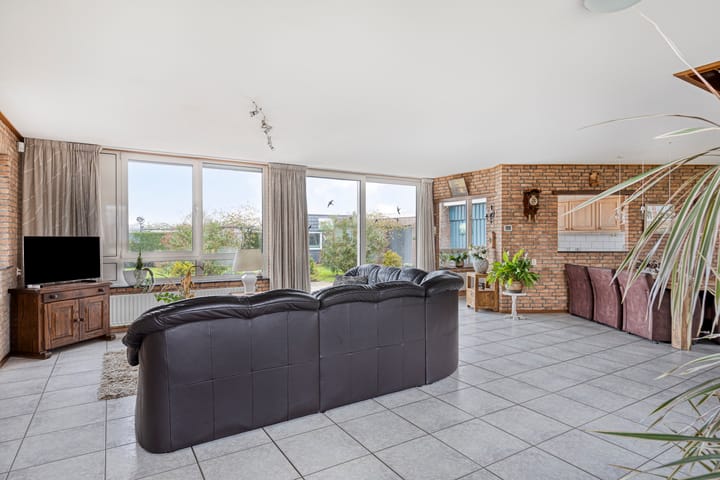 Foto 9 van Dorpsweg 11