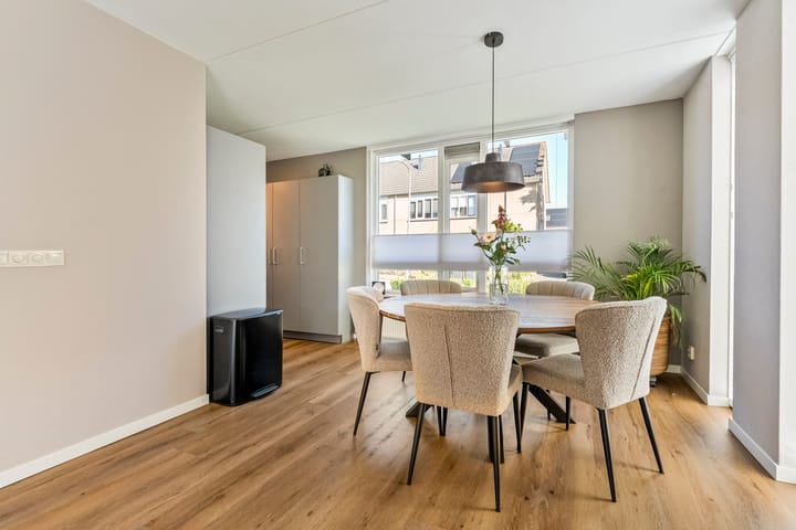 Foto 17 van Nieënhof 64