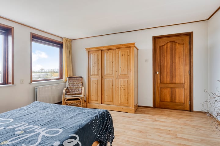 Foto 44 van Dorpsweg 11