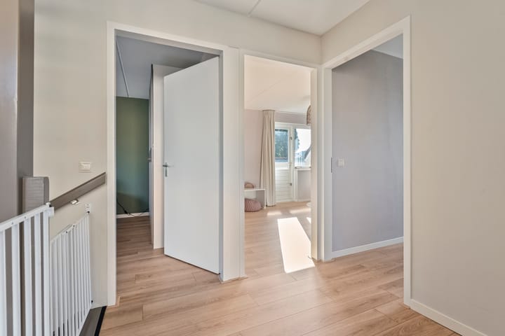 Foto 25 van Nieënhof 64