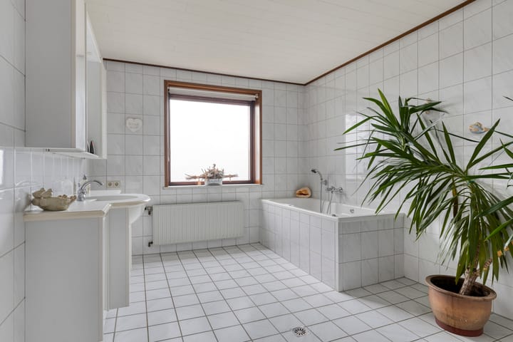 Foto 49 van Dorpsweg 11