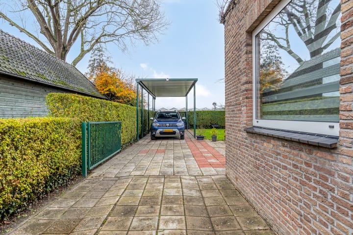 Foto 65 van Dorpsweg 11