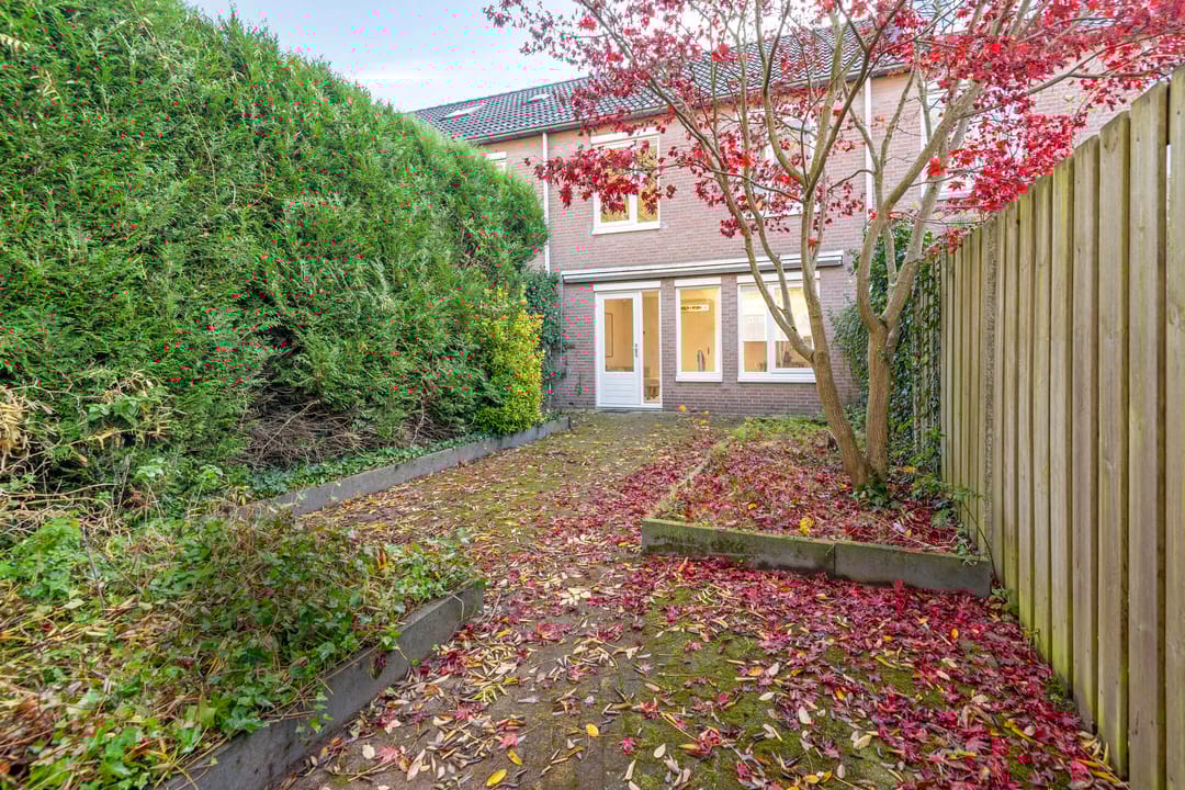 Foto 26 van Roosje Vosstraat 107