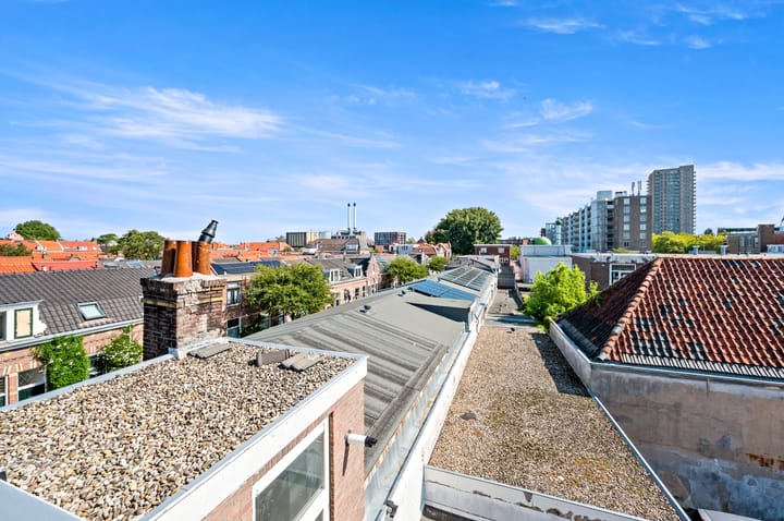 Photo 25 of Hondiusstraat 1-2