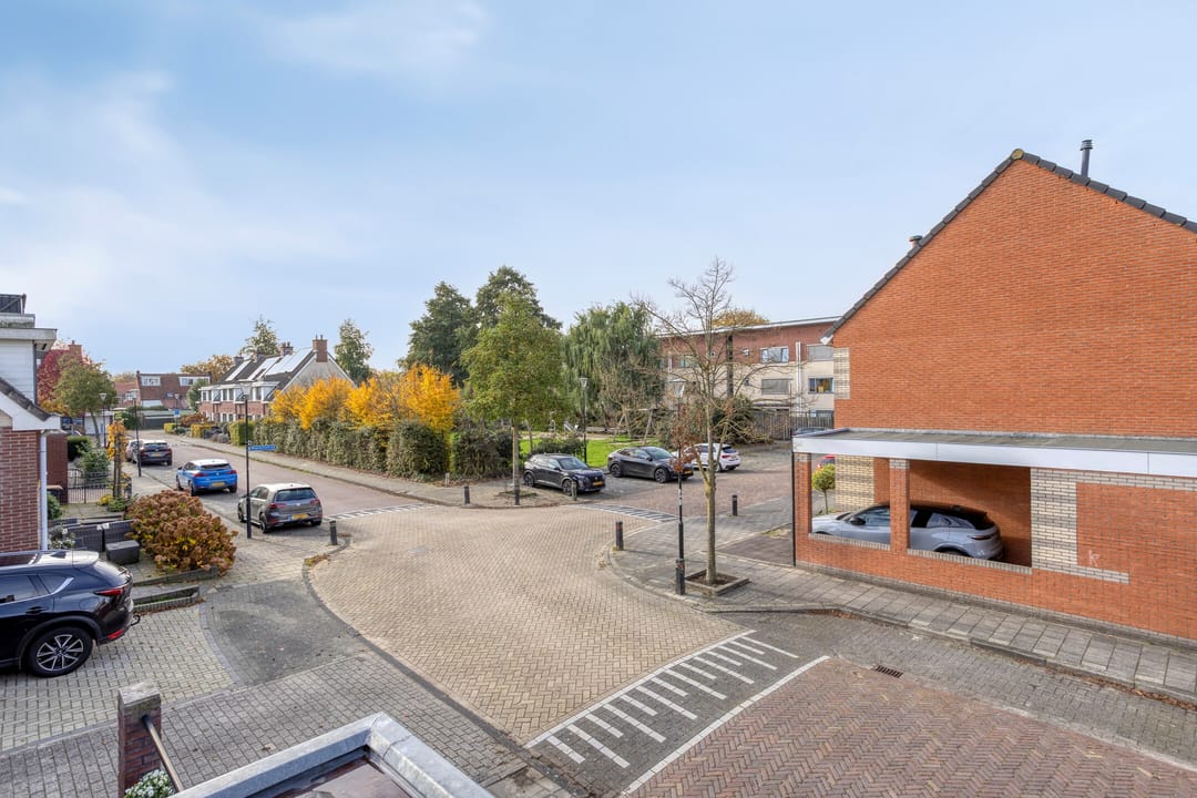 Photo 31 of Lindenstraat 2