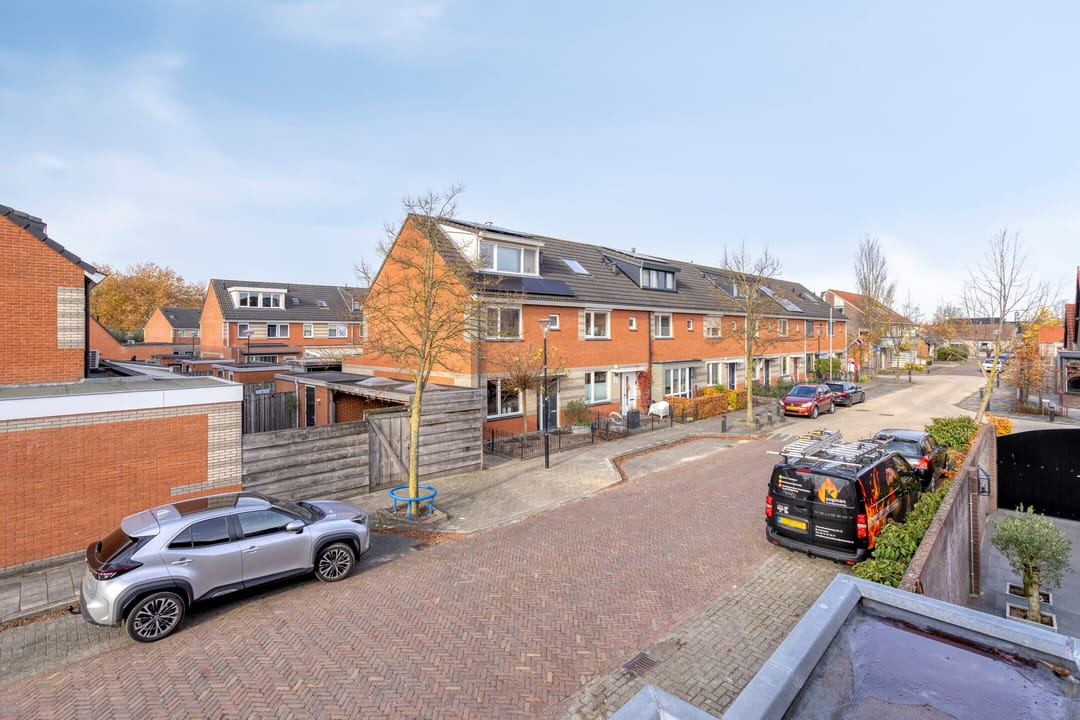 Photo 32 of Lindenstraat 2