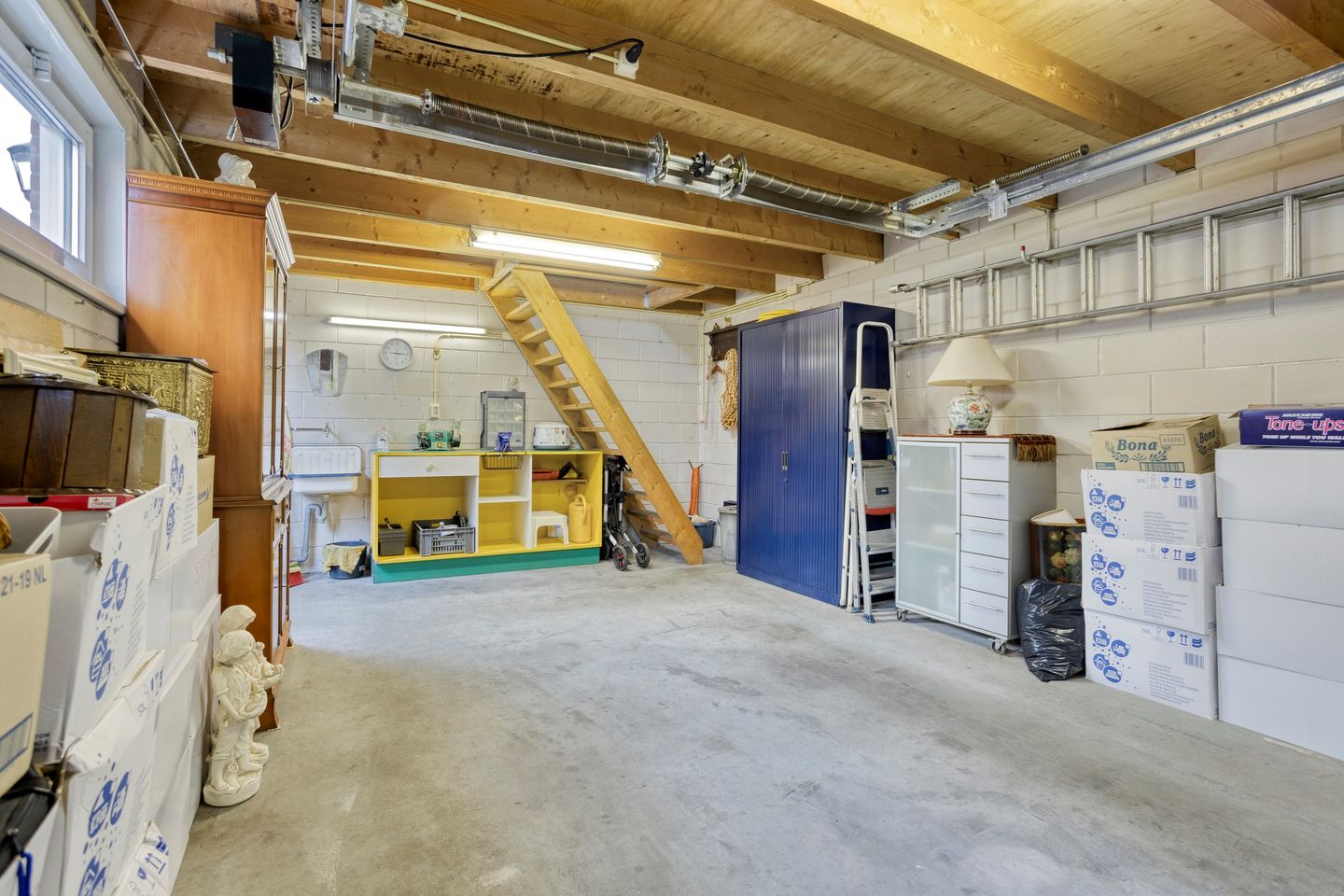 Photo 35 of Lindenstraat 2