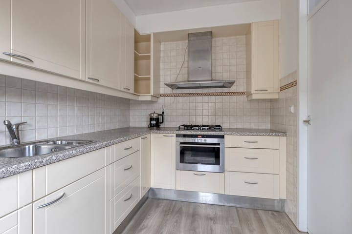 Photo 19 of Godfried Bomansstraat 20