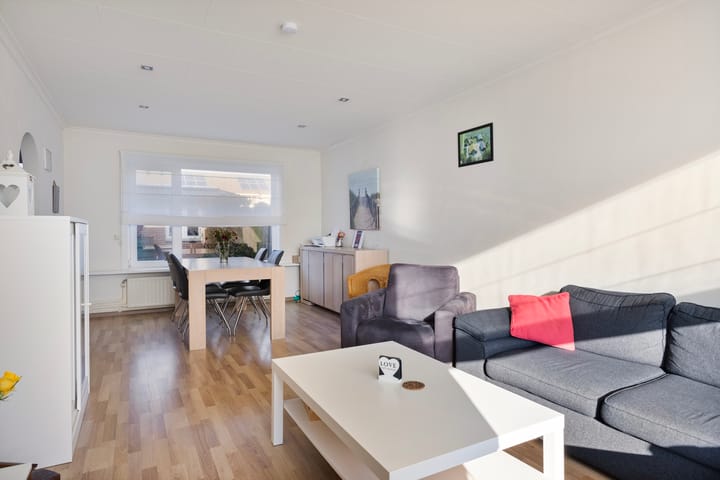 Photo 11 of Ericaplein 9