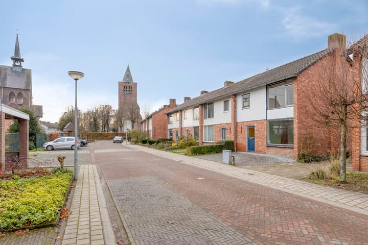 Foto 2 van Sinte Lucijweg 16