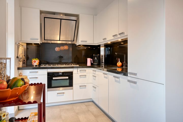 Photo 9 of Kanaalstraat 27