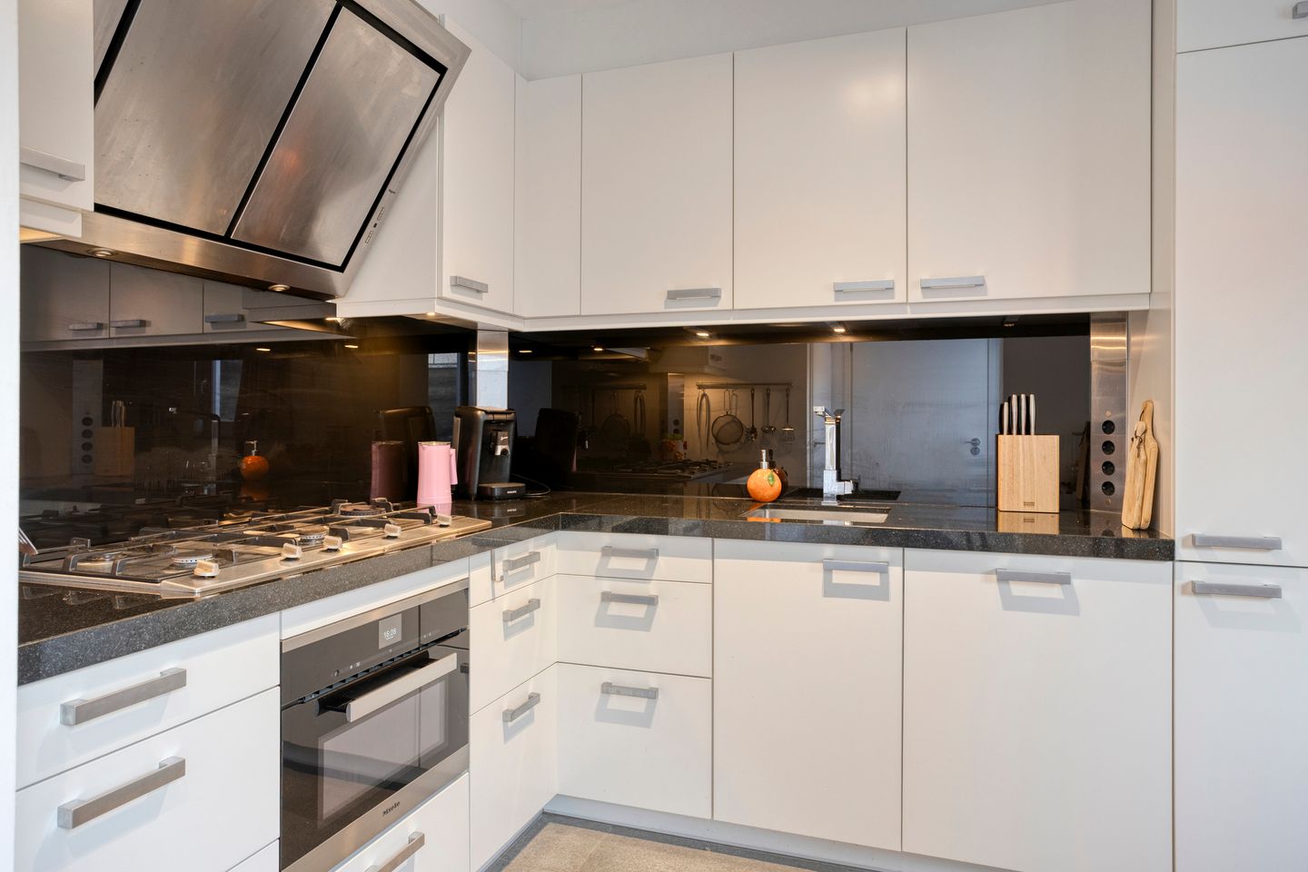 Foto 10 van Kanaalstraat 27