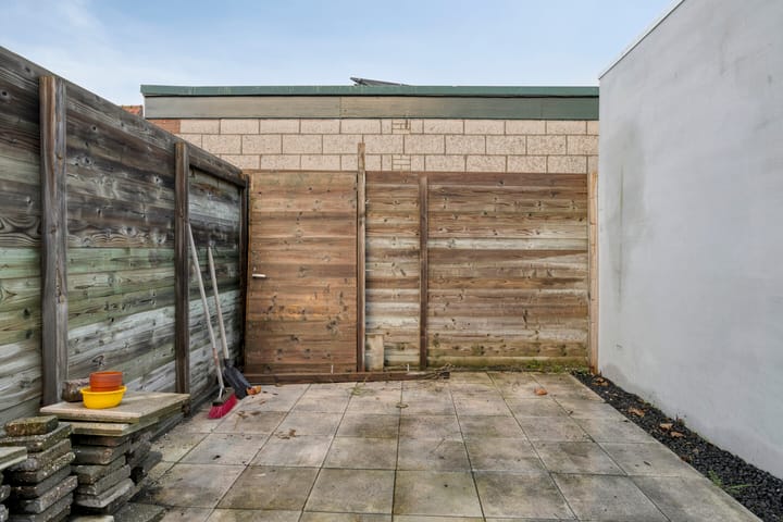 Photo 22 of Kanaalstraat 27