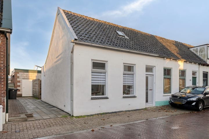 Photo 23 of Kanaalstraat 27