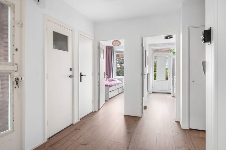 Photo 15 of Heliconweg 39