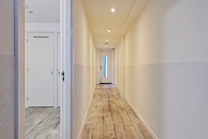 Photo 22 of Zuideinde 17-C