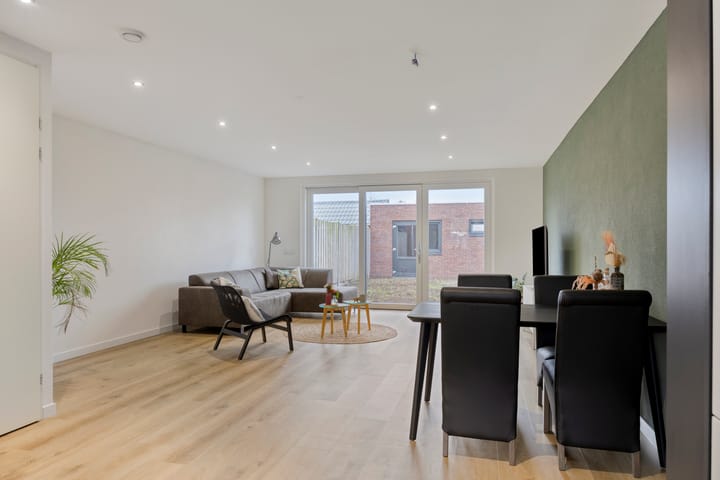 Foto 11 van Veenbos 23