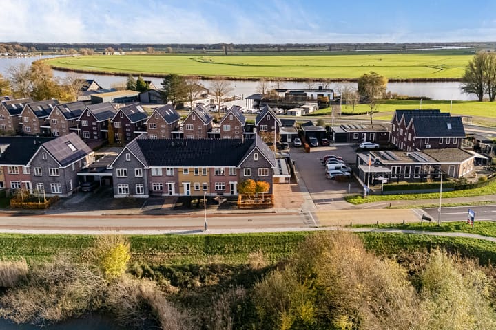 Photo 6 of Westeinde 65