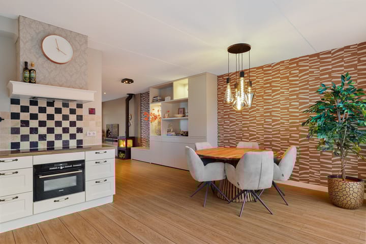 Photo 18 of Westeinde 65