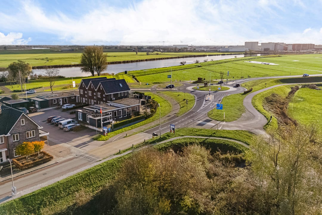 Foto 28 van Westeinde 65