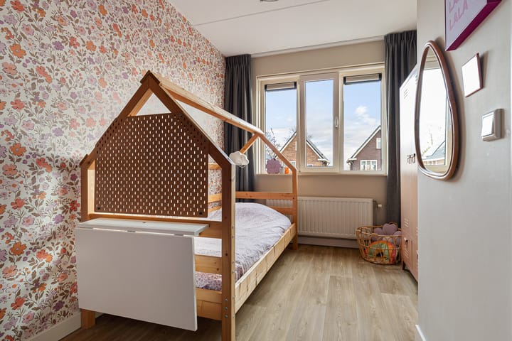 Photo 33 of Westeinde 65