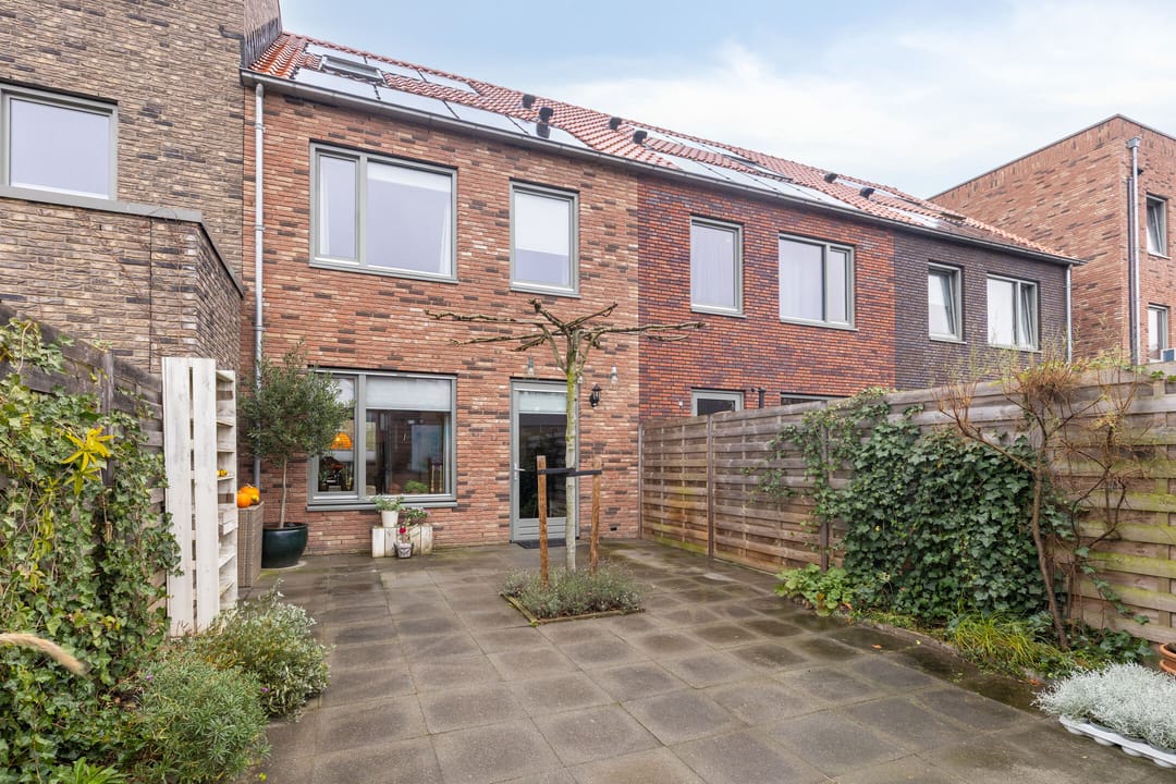 Photo 37 of Somapad 43